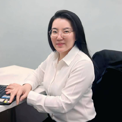 クルンシィ（アユタヤ銀行） Japanese Corporate Banking Department Pornthip Jampani