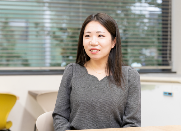 株式会社三菱UFJ銀行 千住支店 取引先第三課 支店長代理 畑中 亜美さん