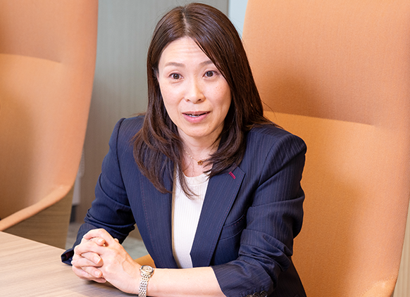 三菱 UFJアセットマネジメント 投信営業第二部 チーフマネジャー 細井 敦子さん