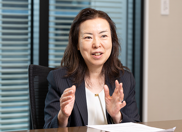 三菱UFJモルガン・スタンレー証券 業務企画部証券アカデミー 鈴木 章子さん