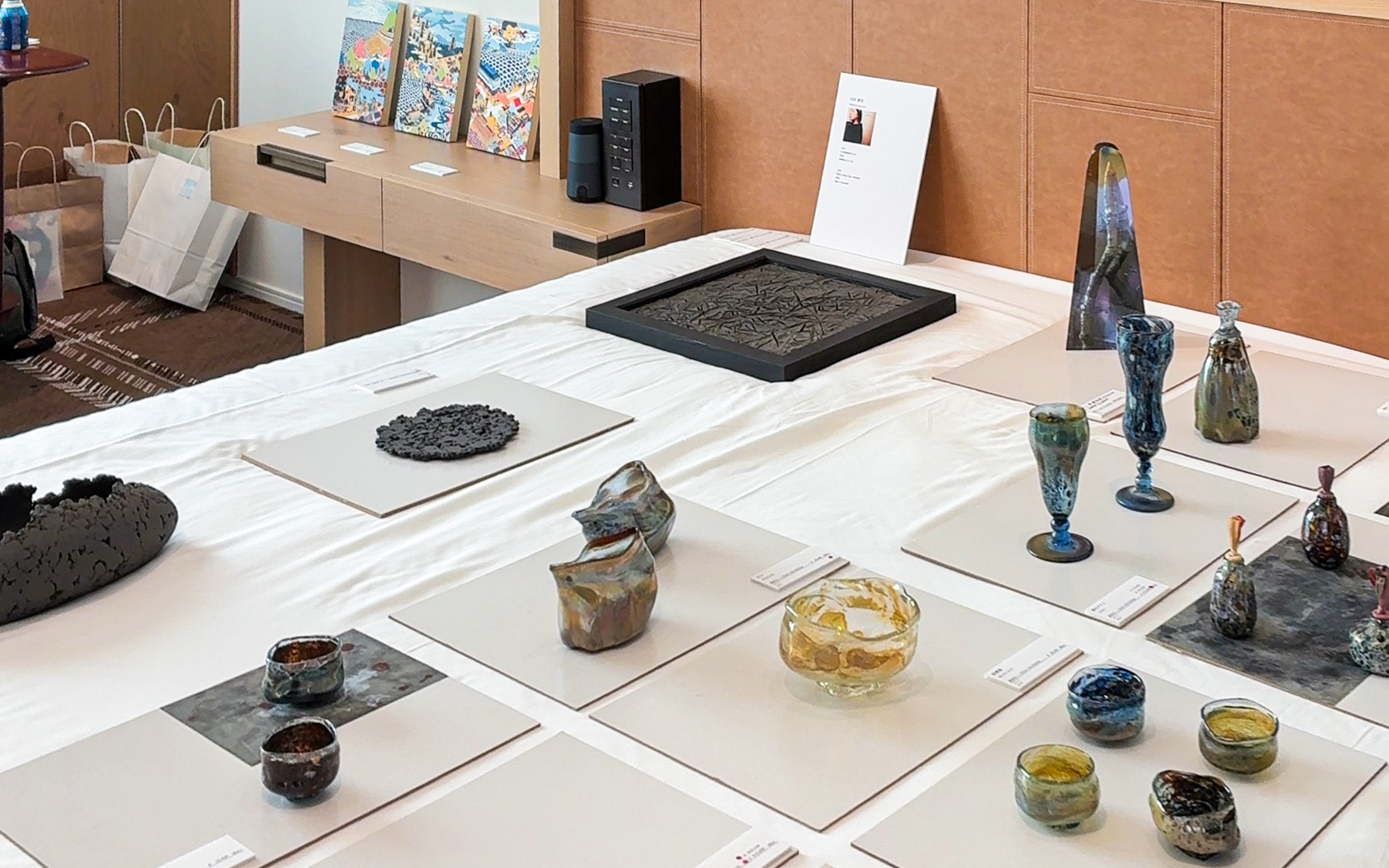 次世代作家の作品展示の様子