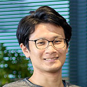 三菱UFJ銀行 デジタル戦略統括部 AI・データ推進Gr 佐藤 祐輔