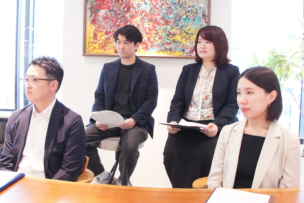 座談会の様子